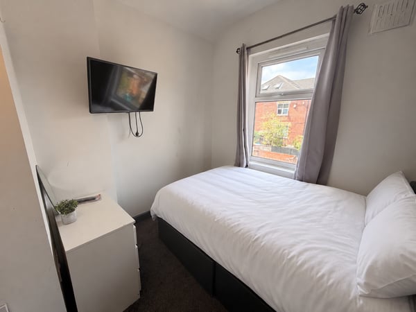 Room Lowther Road in Doncaster