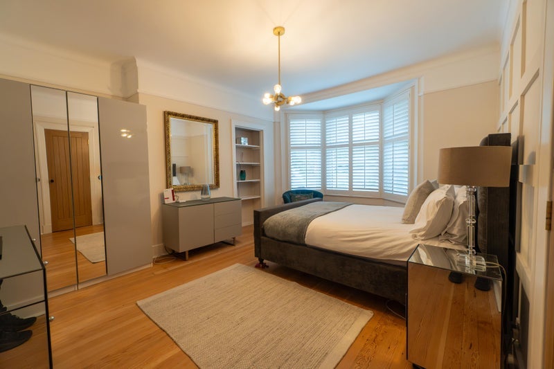 Room Colinton Road in City of Edinburgh