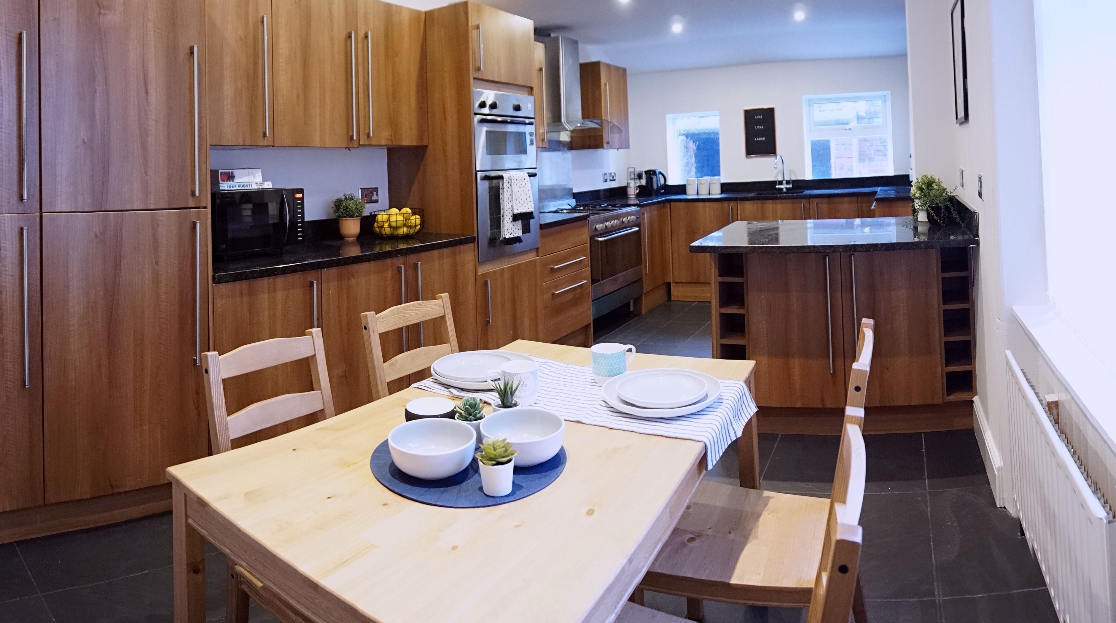 Flat Sefton Avenue in Newcastle upon Tyne