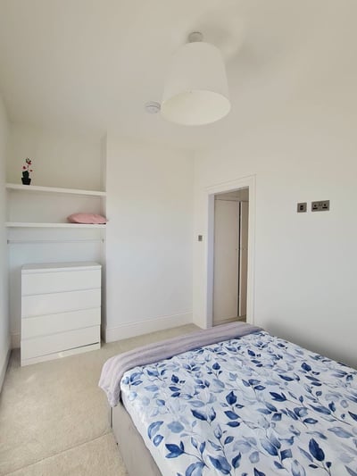 Room Higham Road in Rushden