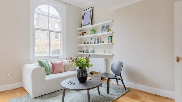 Flat Palmers Road in Greater London