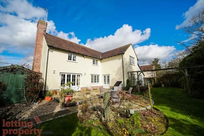 House Burton End in South Cambridgeshire