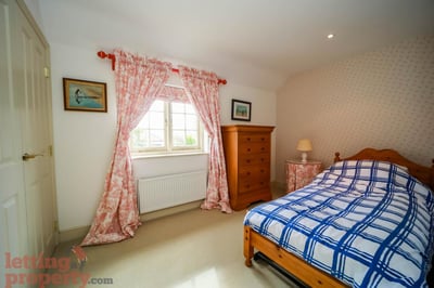 House Burton End in South Cambridgeshire