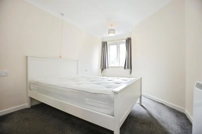 Flat Britannia Road in Cherwell District