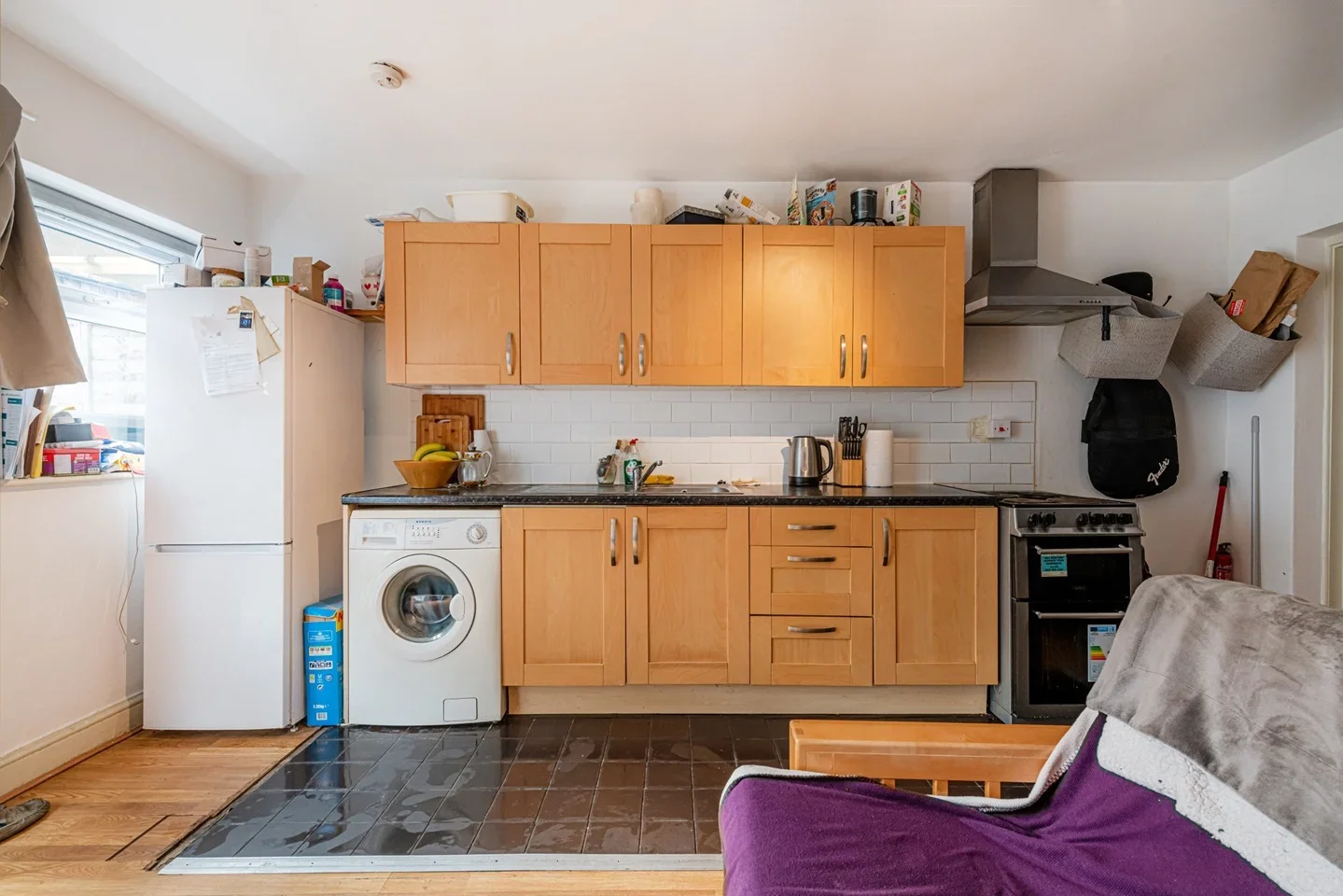 Flat Middle Lane in Greater London
