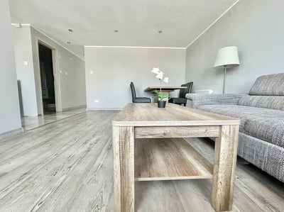 Flat Holbrook Lane in Coventry