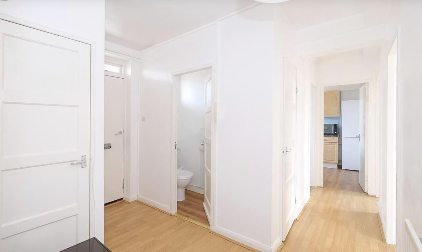 Flat Killick Street in Greater London