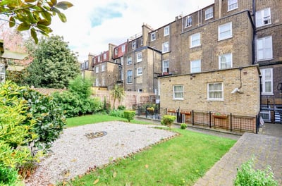 Flat West Cromwell Road in Greater London