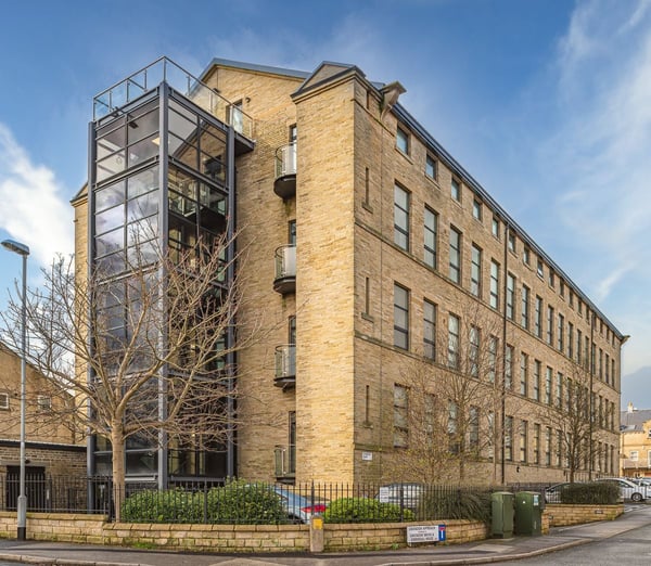 Flat Cavendish Approach in Leeds
