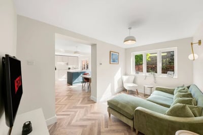 House Caterham Drive in Greater London