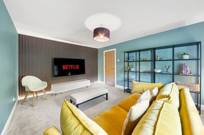House Caterham Drive in Greater London