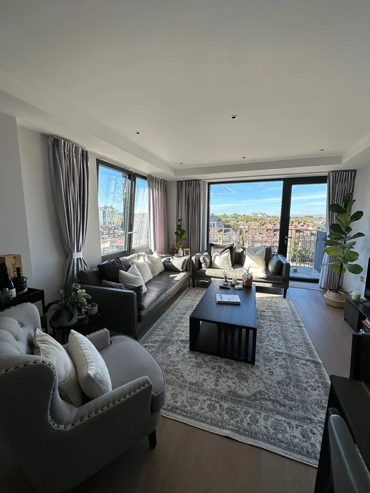 Room Ryeland Boulevard in Greater London