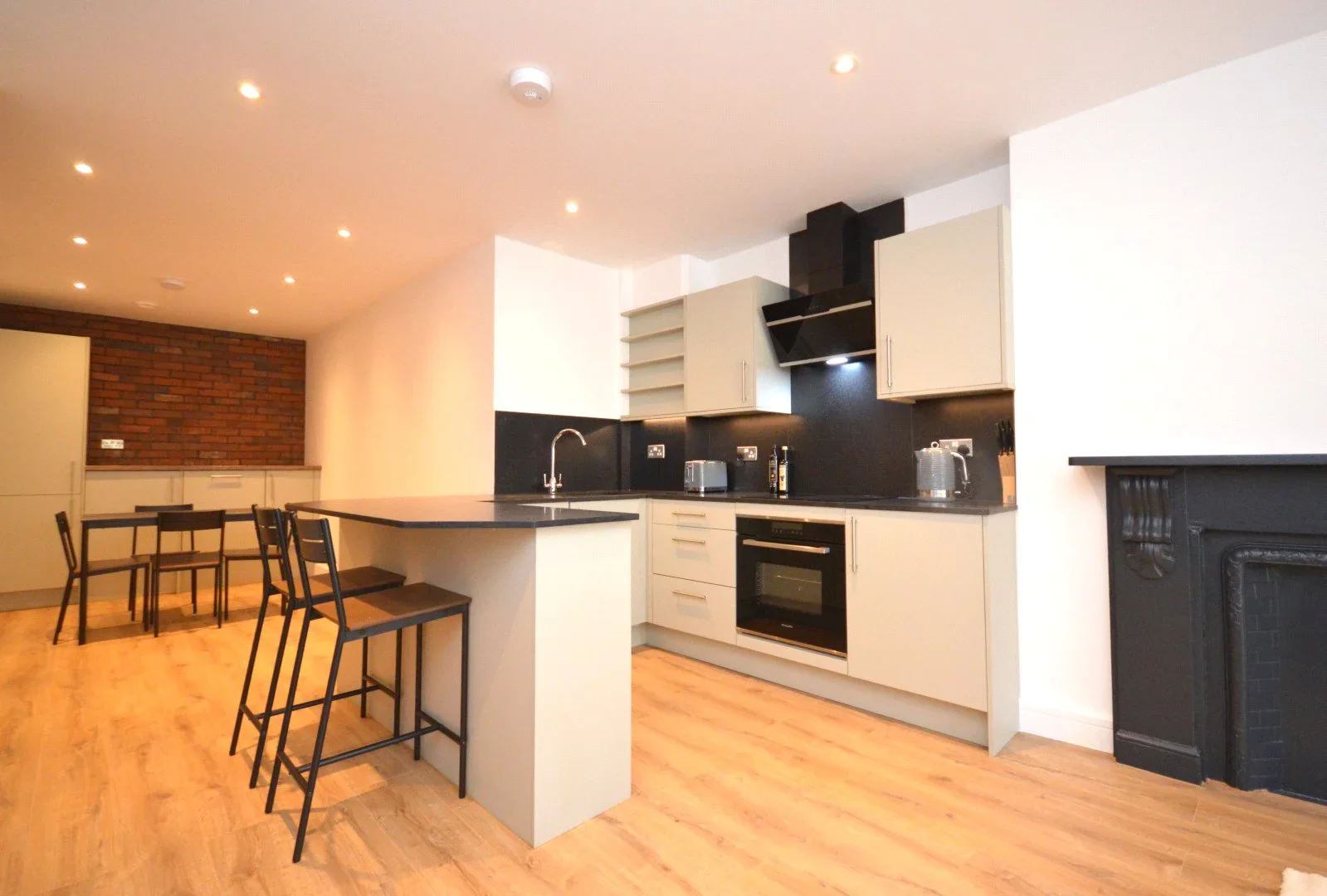 Flat Sillwood Terrace in Brighton