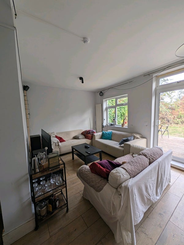Room Park Place in Greater London
