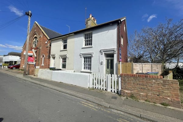 House Iveagh Crescent in Lewes