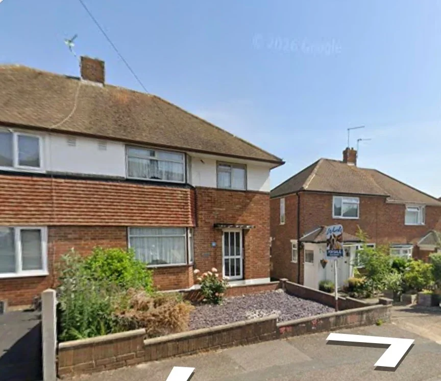 House Amethyst Avenue in Chatham