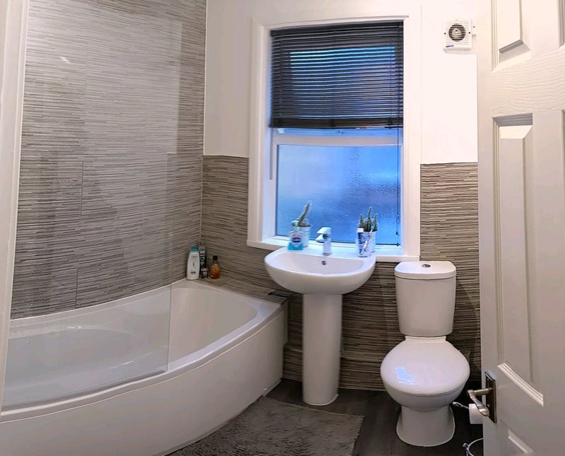 Room Haydn Road in Nottingham