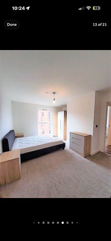 Room Trinity Way in Salford