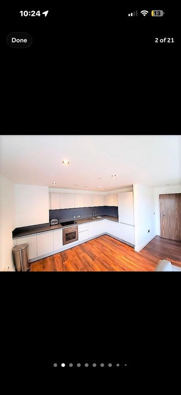 Room Trinity Way in Salford