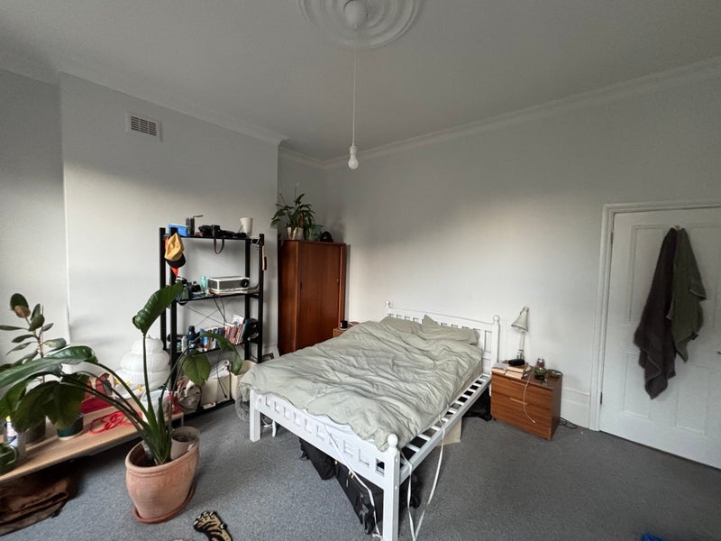 Room Perth Road in Greater London