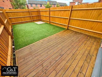 House Resolute Drive in Wolverhampton