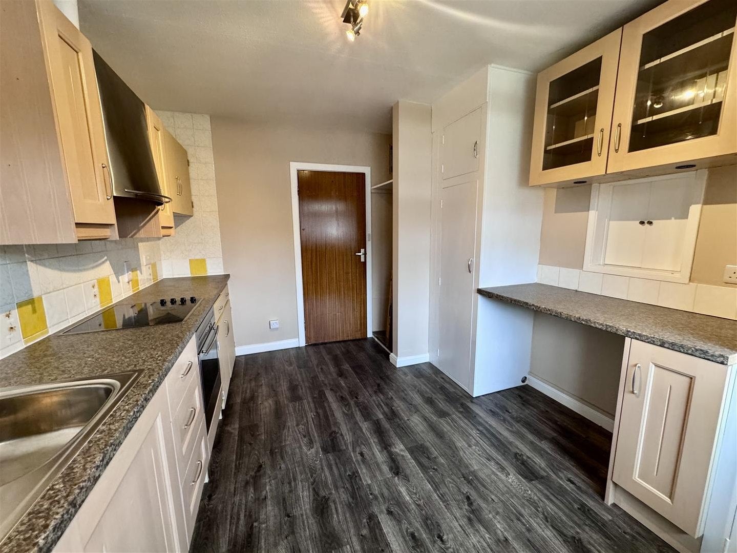 Flat Scalby Road in Scarborough