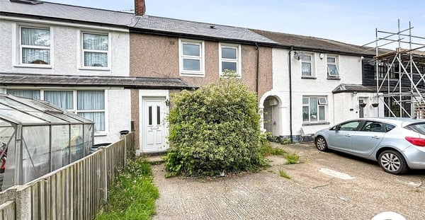 House Myrtle Road in Dartford