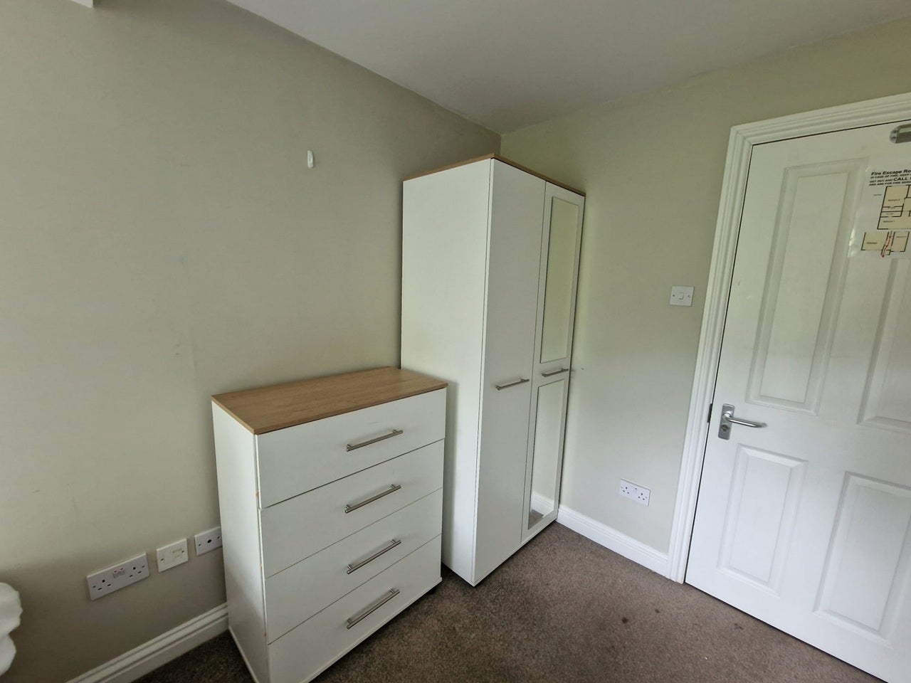 Room Denton Close in Kempston