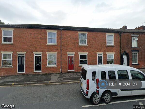 House Oldham Road in Royton