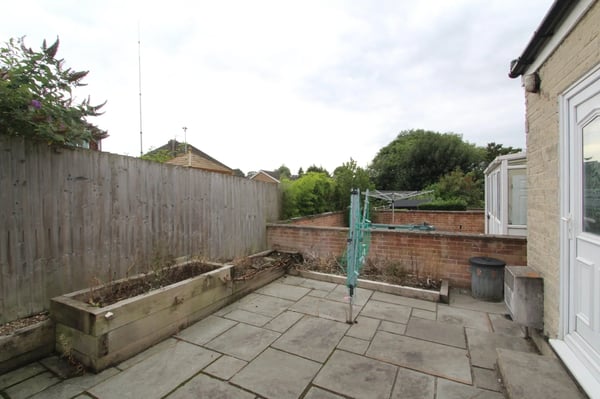 House Smithy Wood Crescent in Sheffield