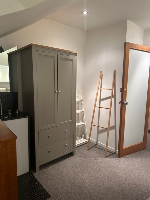 Room Woodborough Road in Nottingham