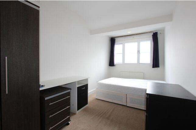 Flat Westbourne Terrace in City of Westminster