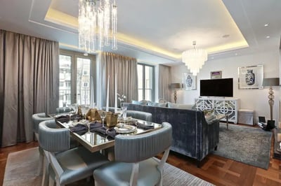 Flat Ebury Square in City of Westminster