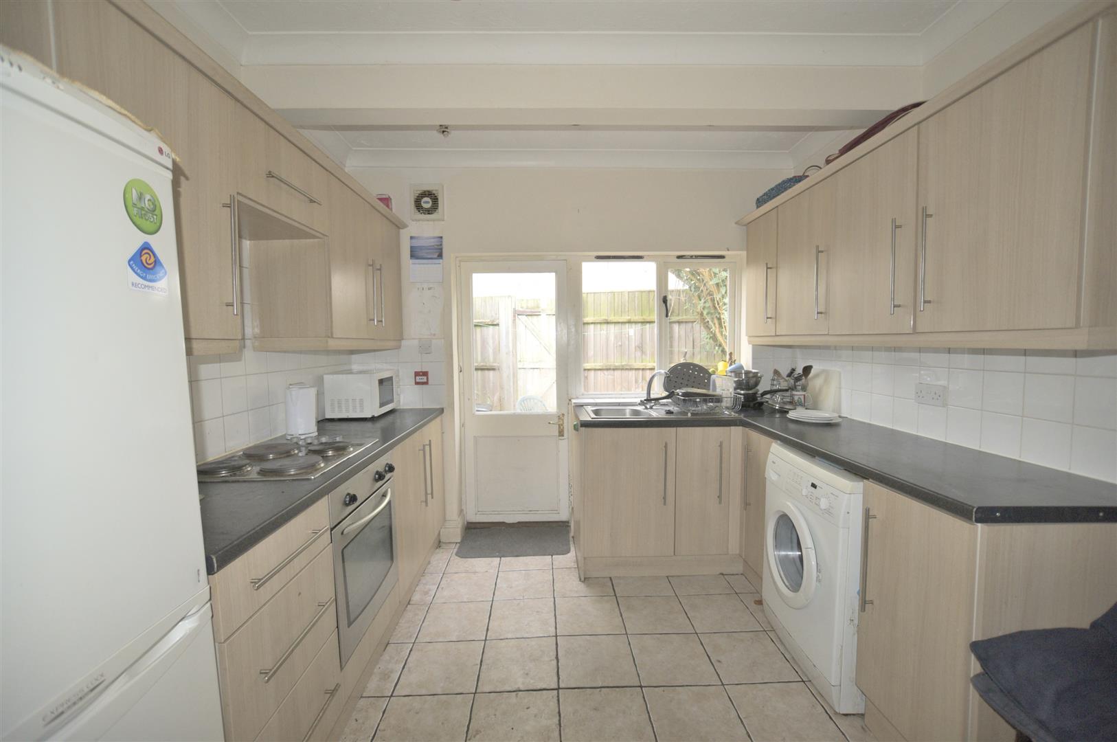 Room Westbrook Close in Bournemouth