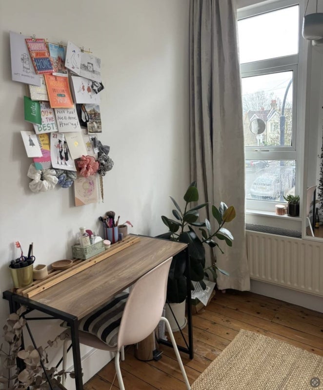 Room Beryl Road in Greater London