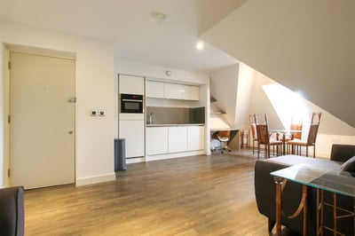 Room Humberstone Road in Cambridge