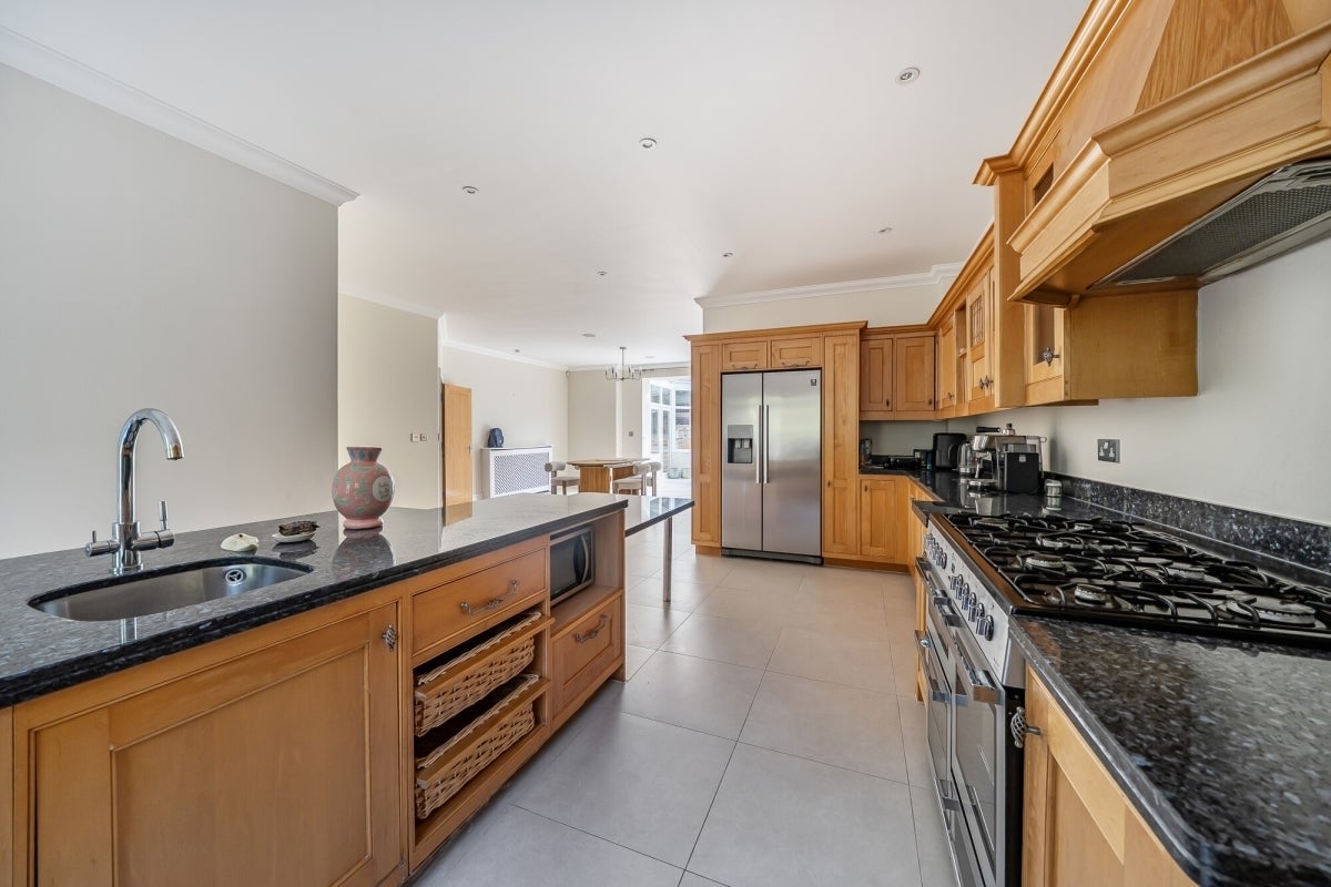 House Jersey Place in Sunningdale