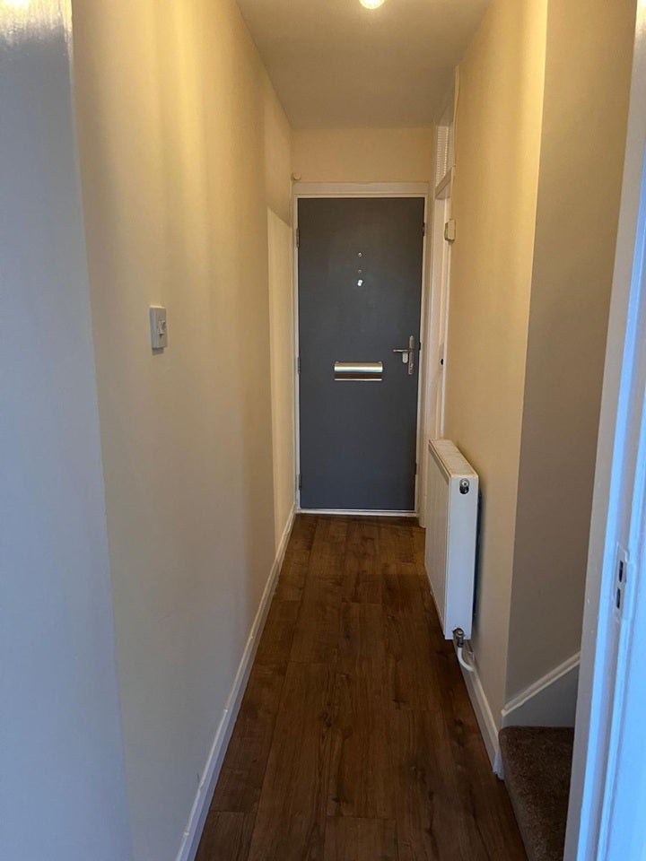 Flat Radcliffe Way in Greater London
