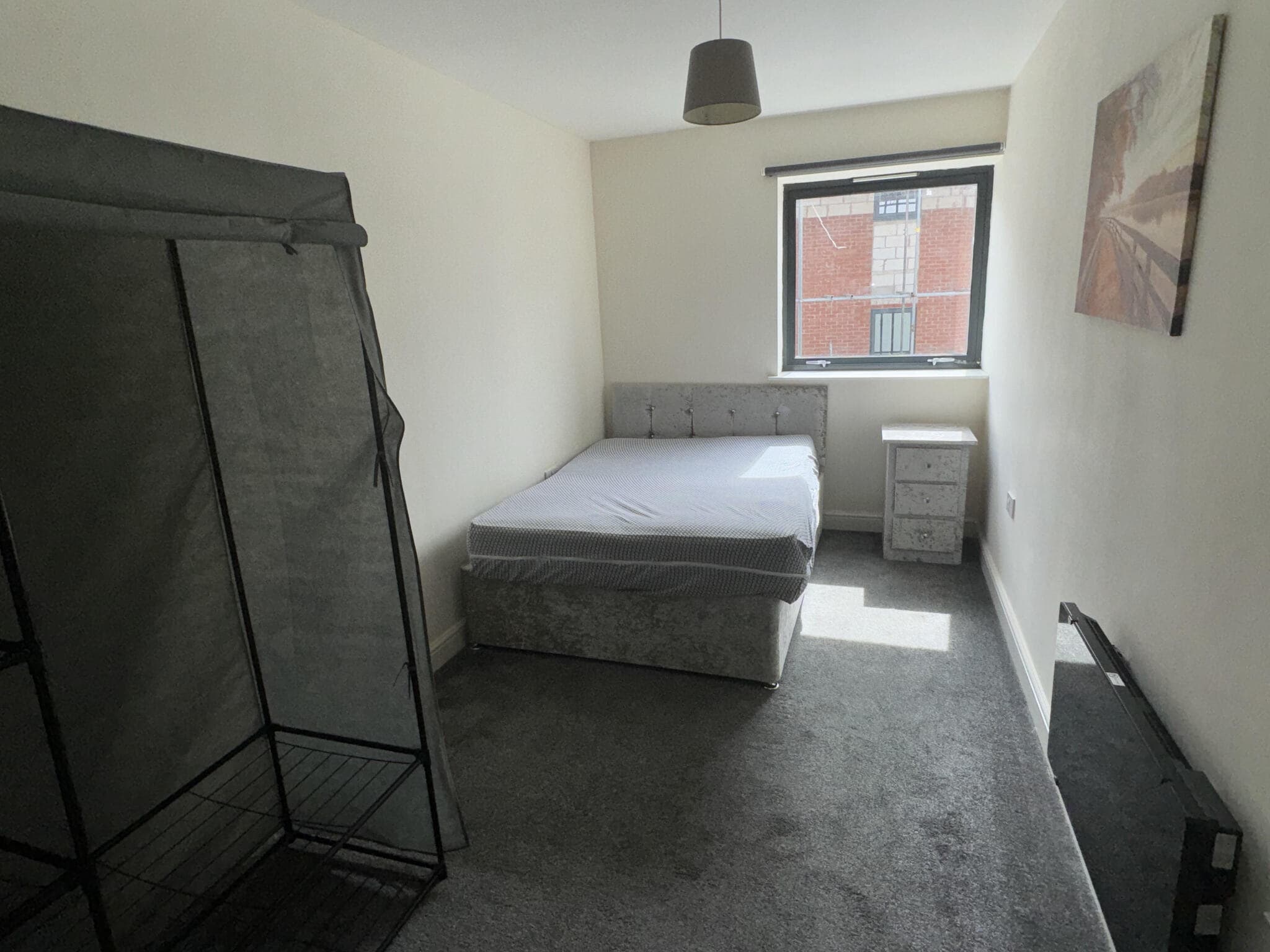 Flat Merridale Road in Wolverhampton