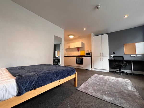 Room Goldsmith Street in Nottingham