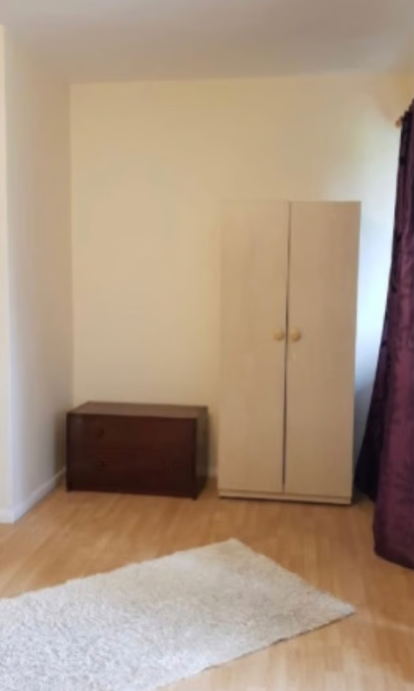 Flat Litcham Close in Manchester