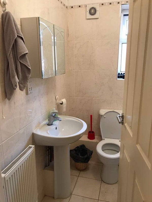 Room Broad Lane in Greater London