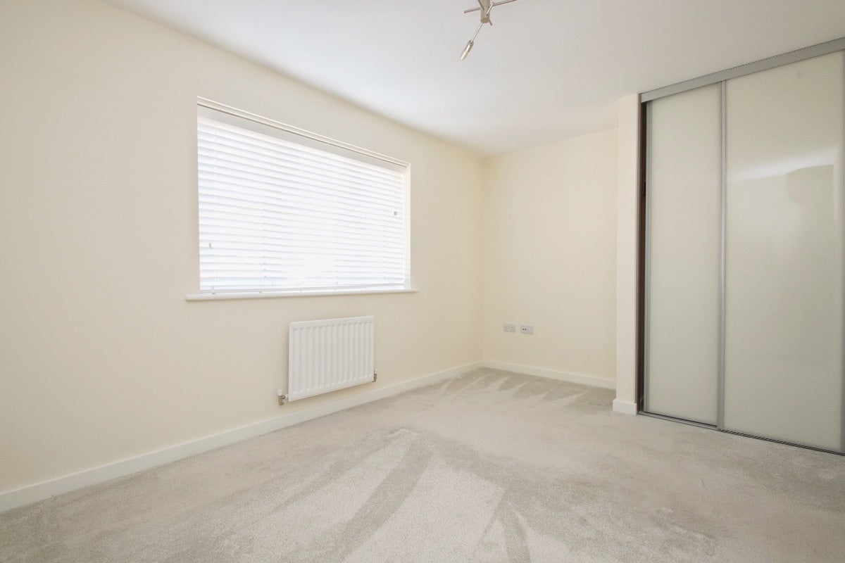 House Pipin Cresent in Mersham
