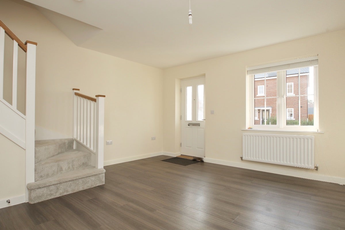 House Pipin Cresent in Mersham