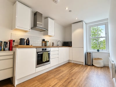Flat Nelson Terrace in Aylesbury