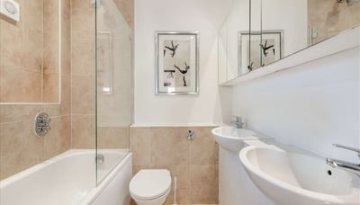 Flat Fulham Road in Greater London
