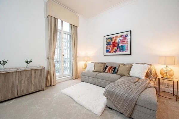 Flat Westbourne Terrace in City of Westminster