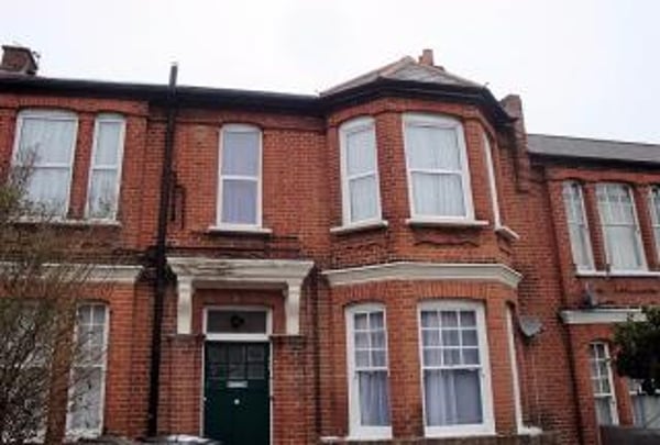 Flat St. Julian's Farm Road in Greater London