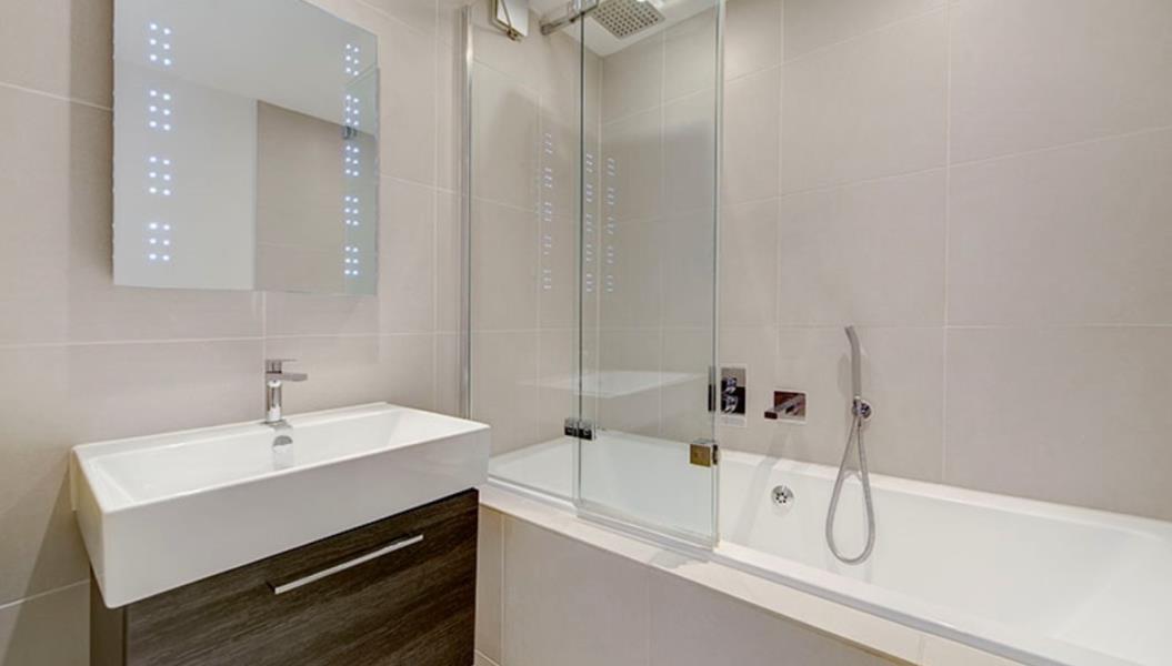 Flat Fulham Road in Greater London