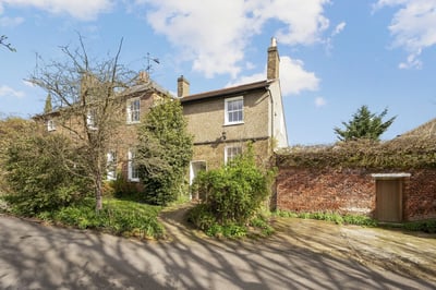 House Warren Rise in London